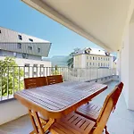 Cote Jardin Joli T2 Avec Garage A 100m Du
