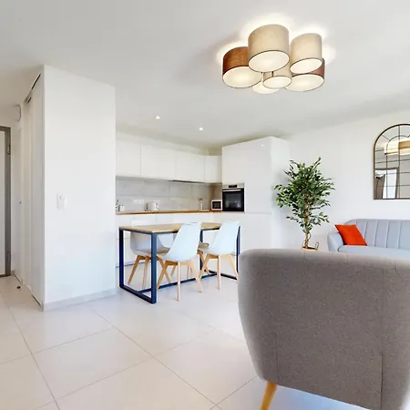 Appartamento Côté Jardin Joli T2 Avec Garage à 100m Du Annecy